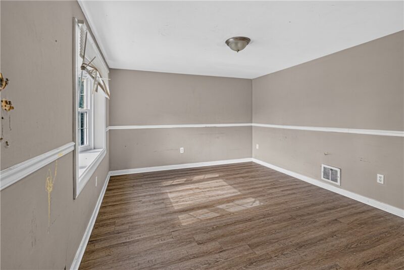 236 Hulton Rd — photo 4