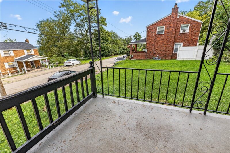 408 Dersam St — photo 5