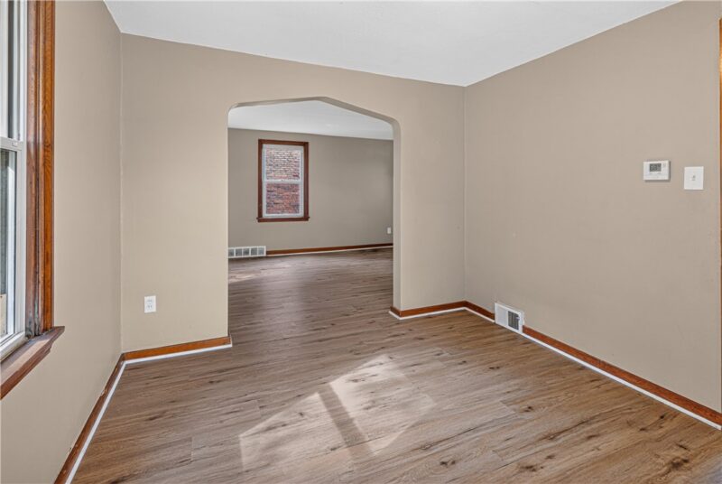408 Dersam St — photo 8