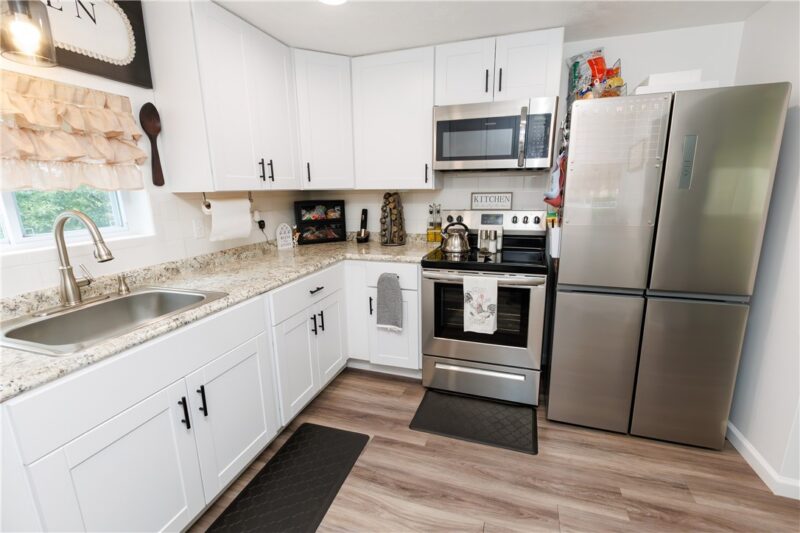 824 Ridge Rd — photo 4