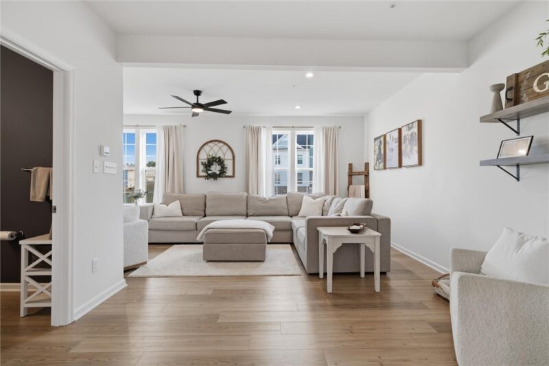 650 Olivia St — photo 5