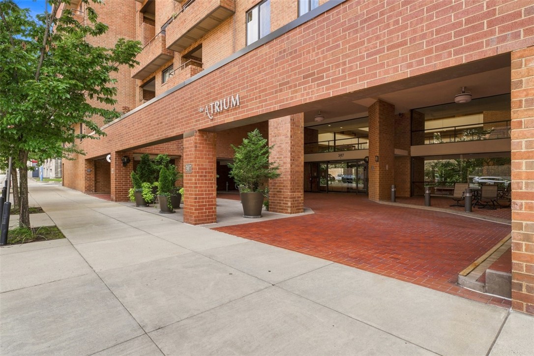 307 S Dithridge St 505 — photo 1