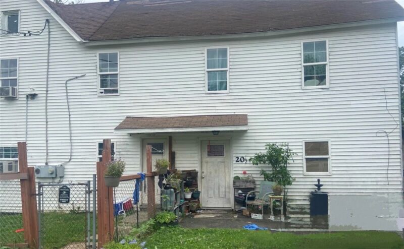 20 Grant St — photo 3
