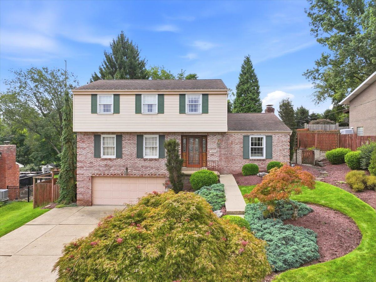 3623 Ashland DRIVE — photo 1