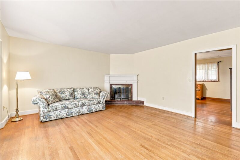 214 Beachley Street — photo 8