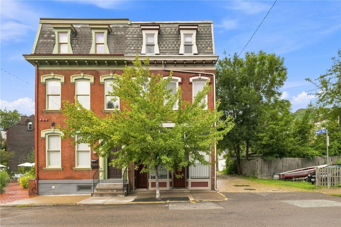614 Jacksonia St — photo 1