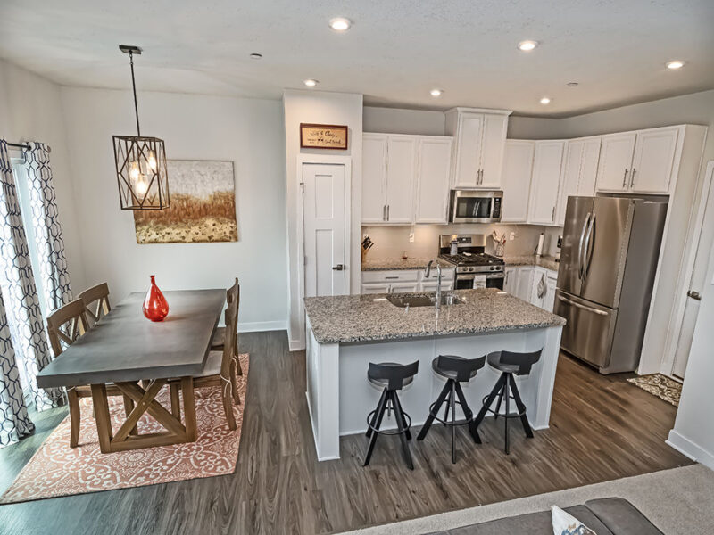 211 Sierra DRIVE — photo 8