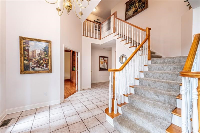 127 Woodhaven Dr — photo 5