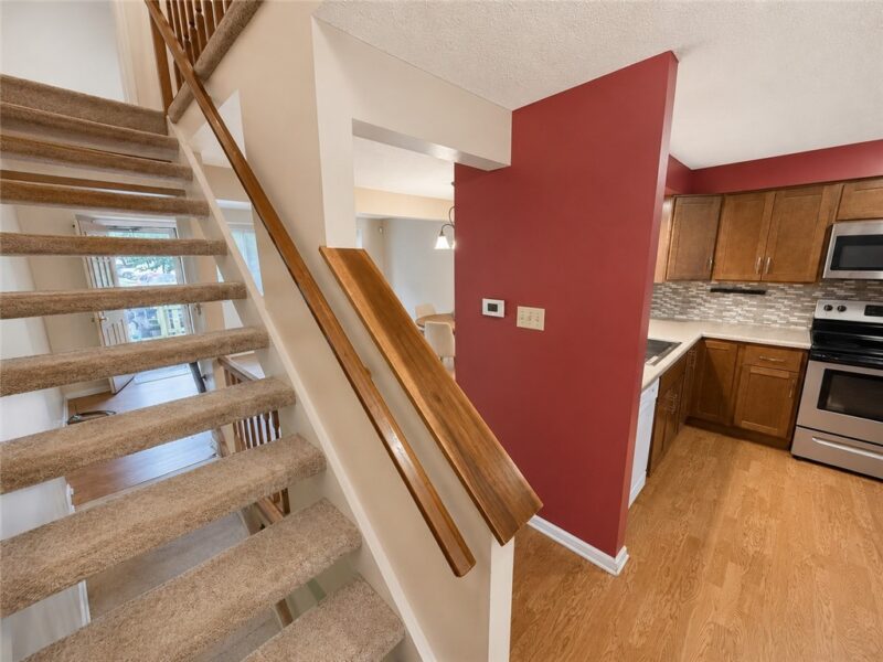 3244 Ward St — photo 7