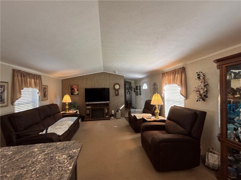 146 Cardinal Dr — photo 7