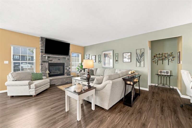 1239 Trailside Dr — photo 8