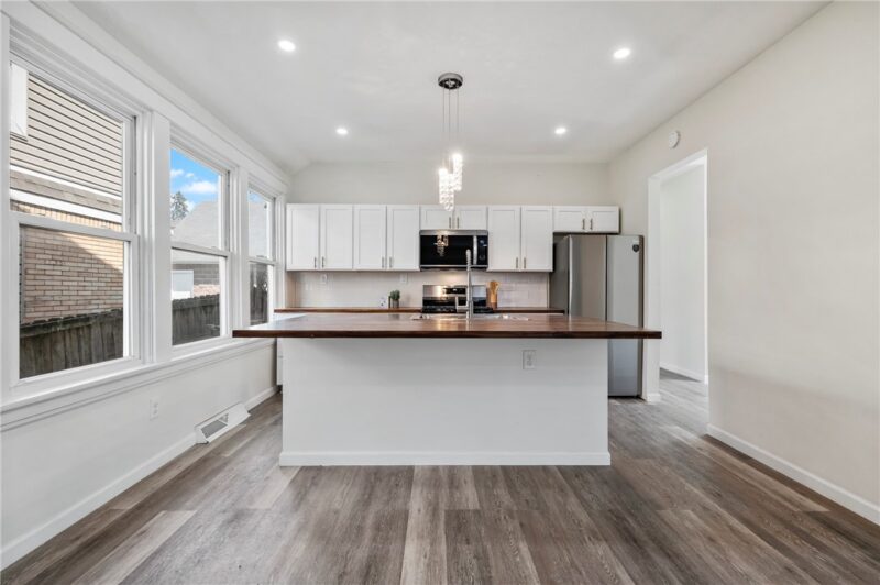 1407 Woodbourne Ave — photo 5