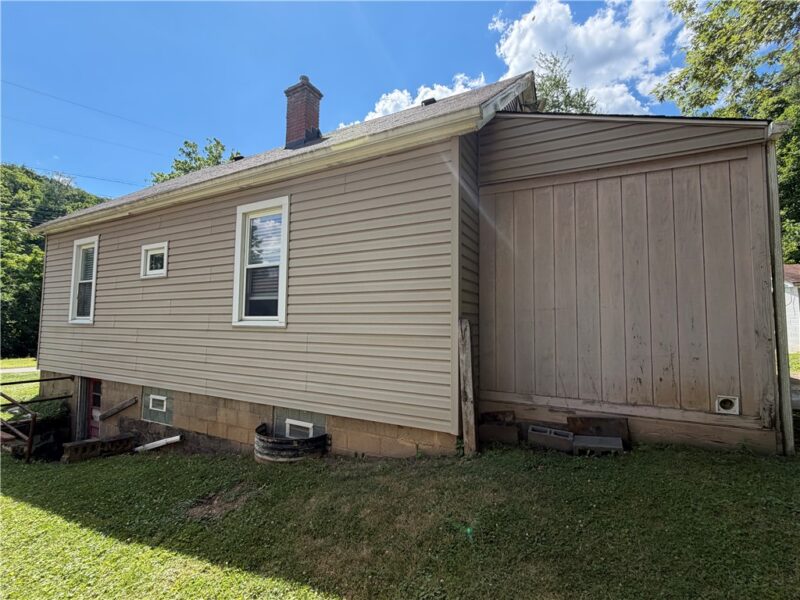 2113 Lewis Run Rd — photo 3