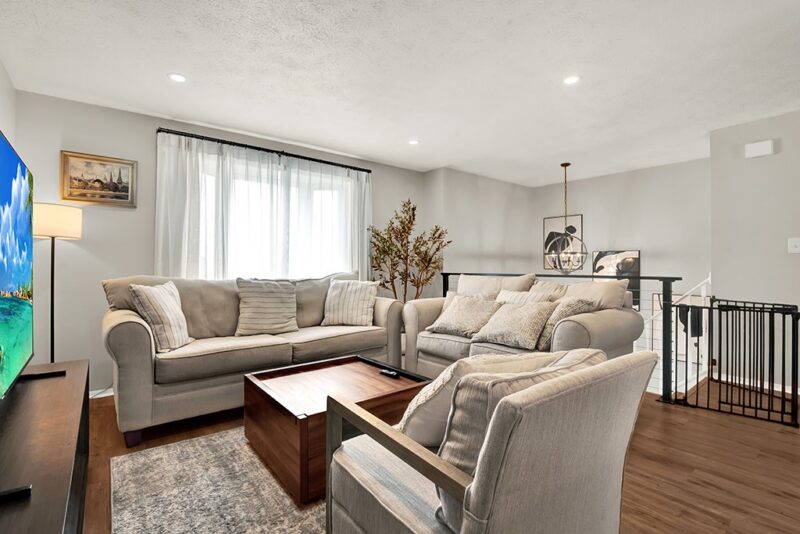 362 Huntingdon Ave — photo 7