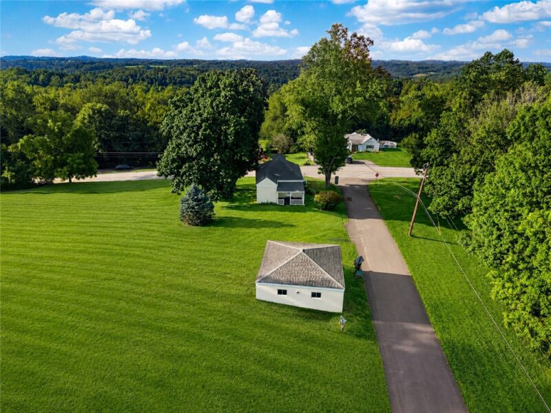 253 Lanik Rd — photo 3