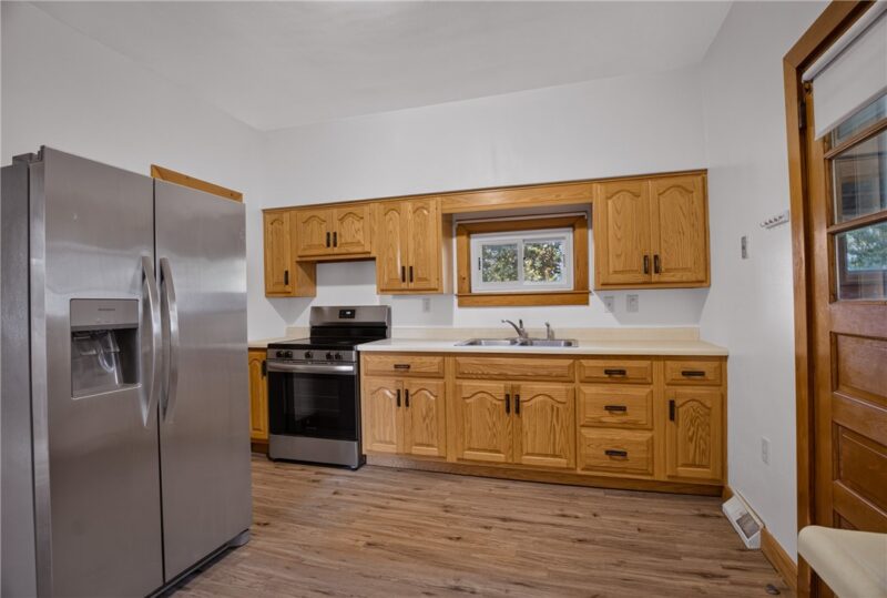 253 Lanik Rd — photo 4