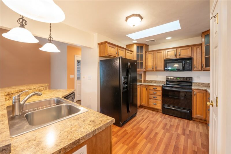 1525 Timothy Dr — photo 7