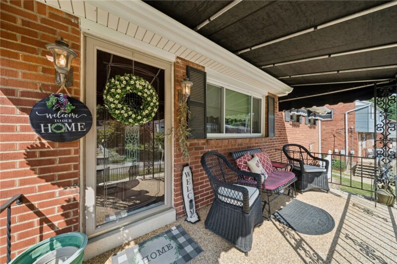 803 Killarney Drive — photo 2
