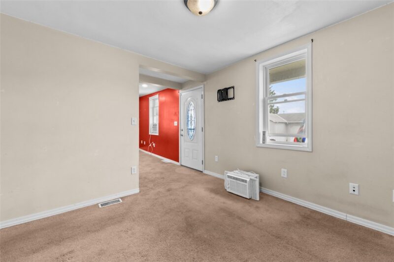 1650 Main St — photo 5