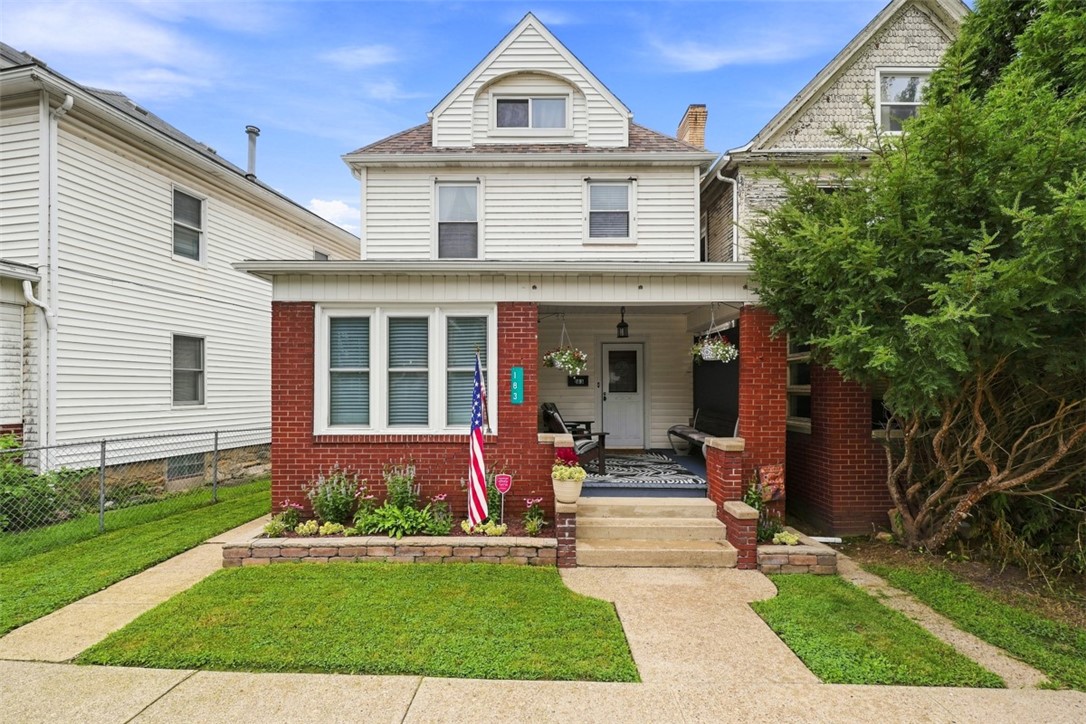 183 Franklin Ave — photo 1