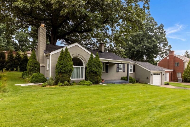 1918 Shaler Drive — photo 2