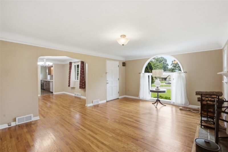 1918 Shaler Drive — photo 4