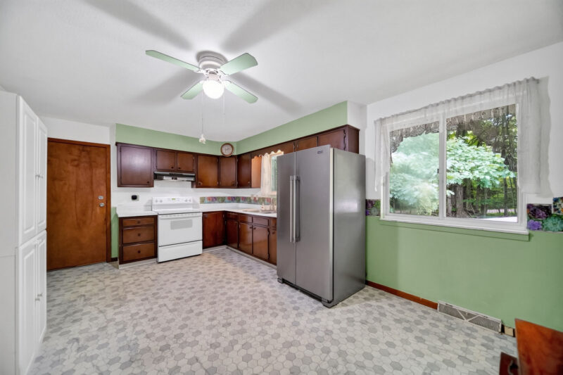 35999 Lake Shore DRIVE — photo 3