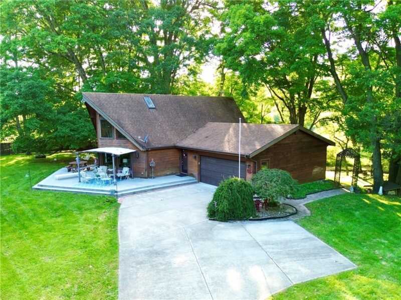 331 Fullerton Rd — photo 3