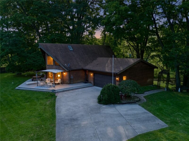 331 Fullerton Rd — photo 5