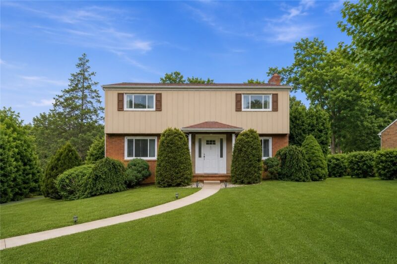 129 Dwellington Dr — photo 2
