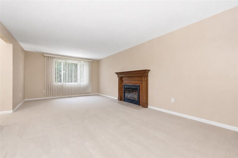 129 Dwellington Dr — photo 4