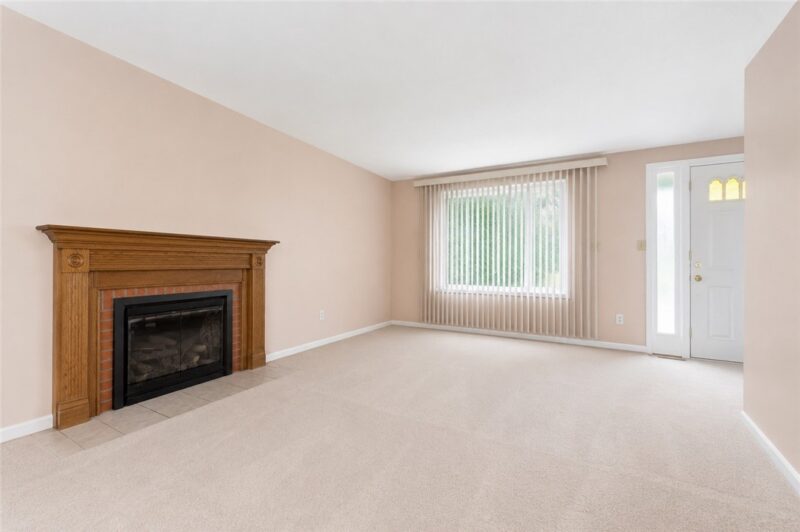 129 Dwellington Dr — photo 5