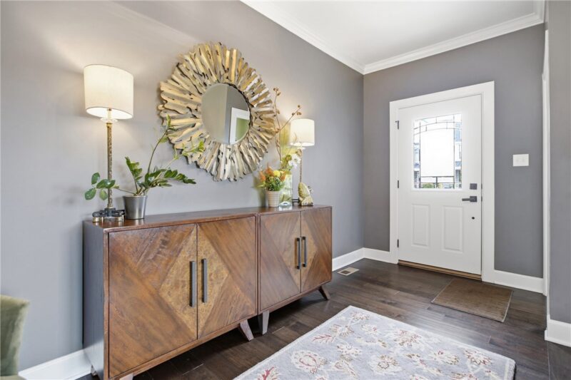 358 Juniper Way — photo 3