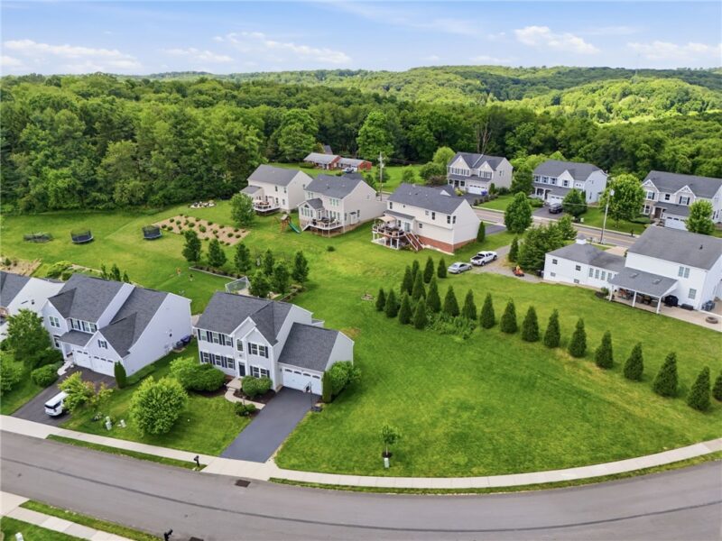 747 Packsaddle Trl — photo 3