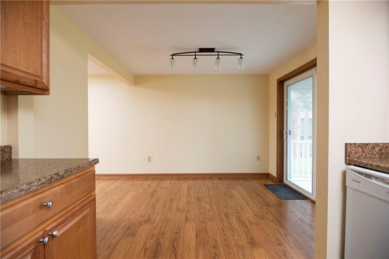 5707 Broad St — photo 6