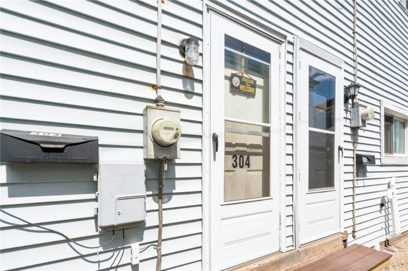 304 Pilgrim Way — photo 2