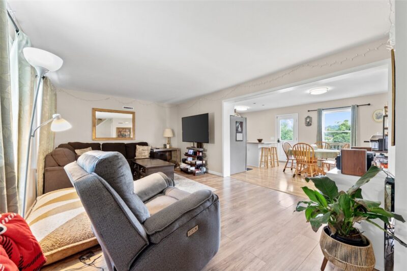 309 Chestnut St — photo 3