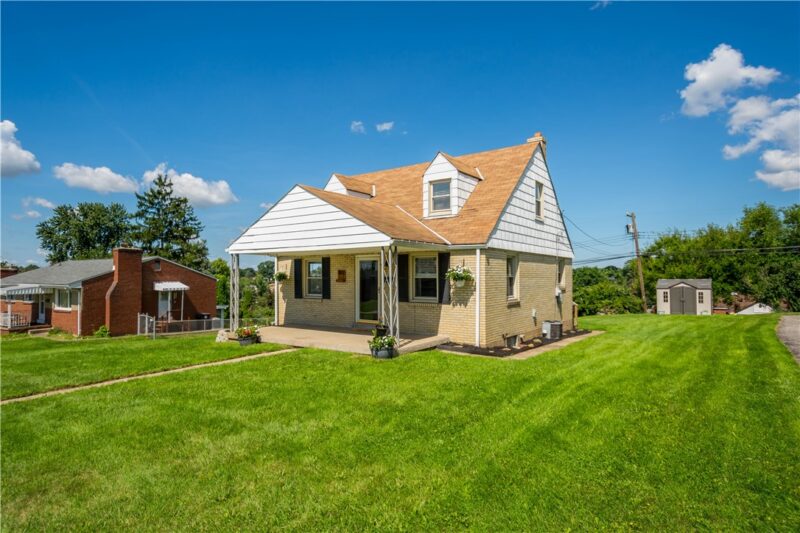 193 Woodhall Dr