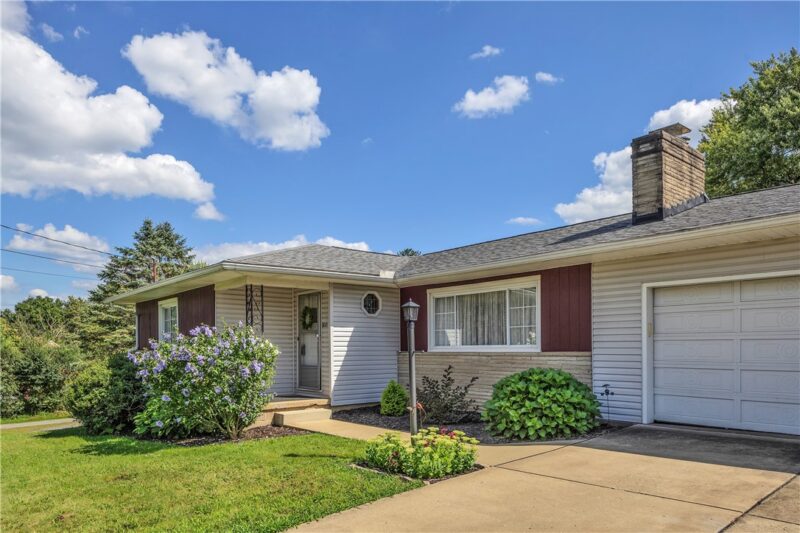 1821 Lovi Rd — photo 2