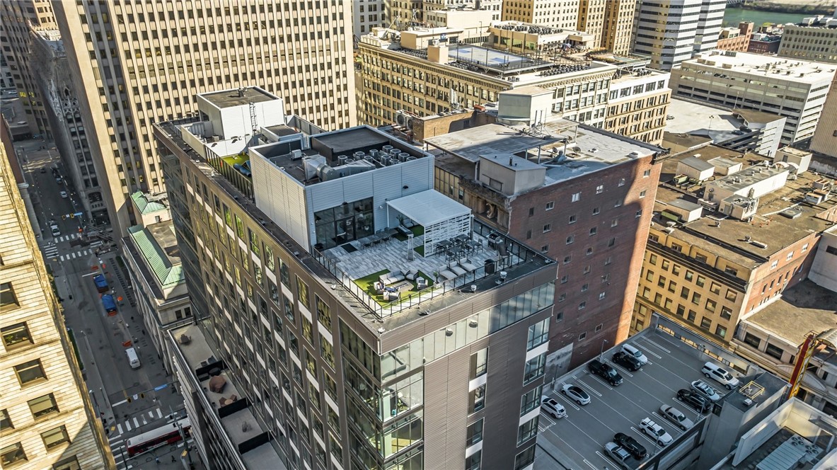 350 Oliver Ave 907 — photo 1