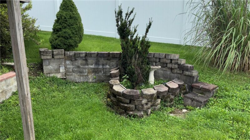 10410 Madison Ave — photo 6