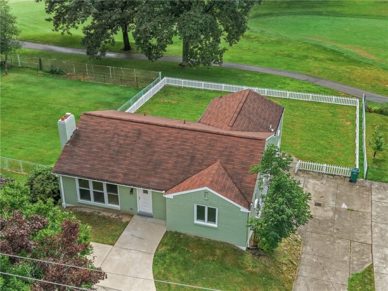 307 Churchill Rd — photo 3