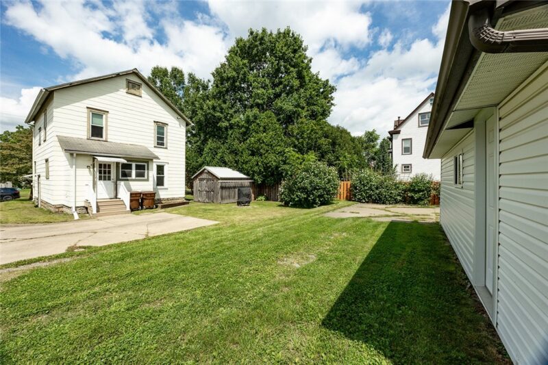 516 Stewart Ave — photo 4
