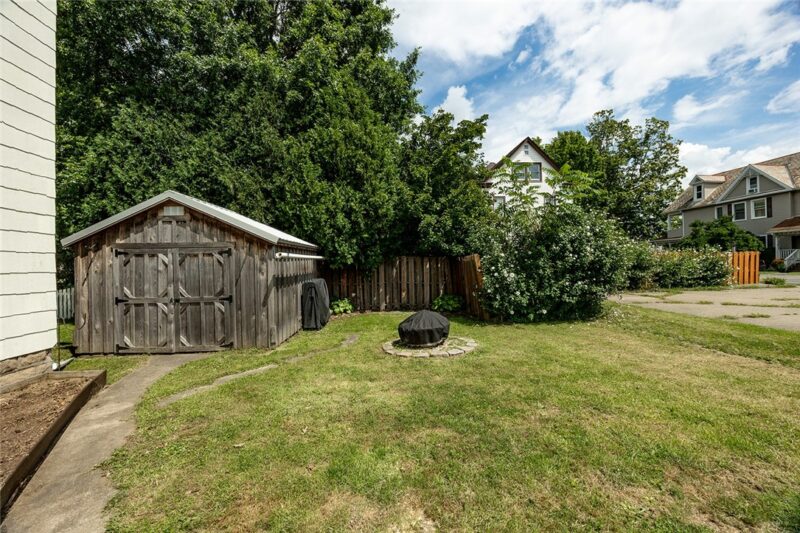 516 Stewart Ave — photo 8
