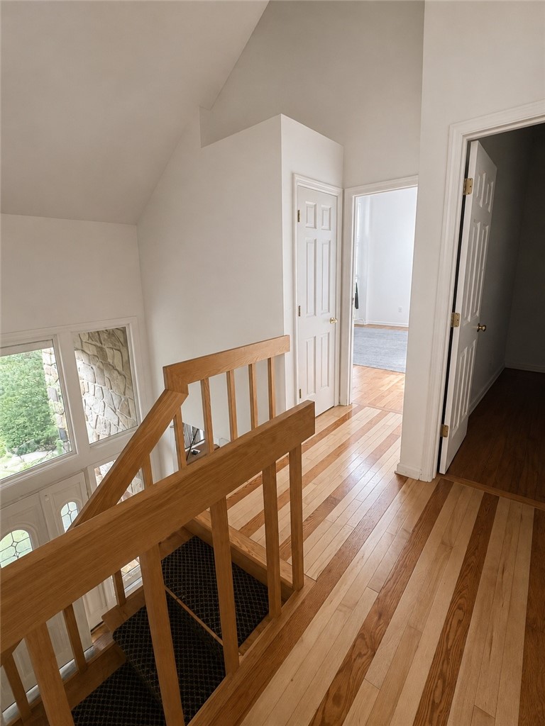 125 Gatehouse Drive — photo 8