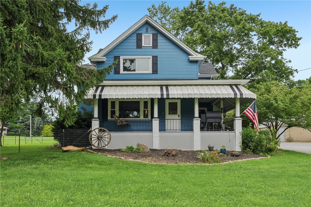 401 Winfield Rd — photo 1