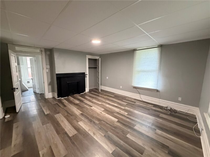 310 Broadway Ave — photo 6