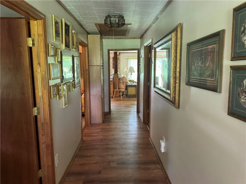 120 Wolf Lane — photo 8
