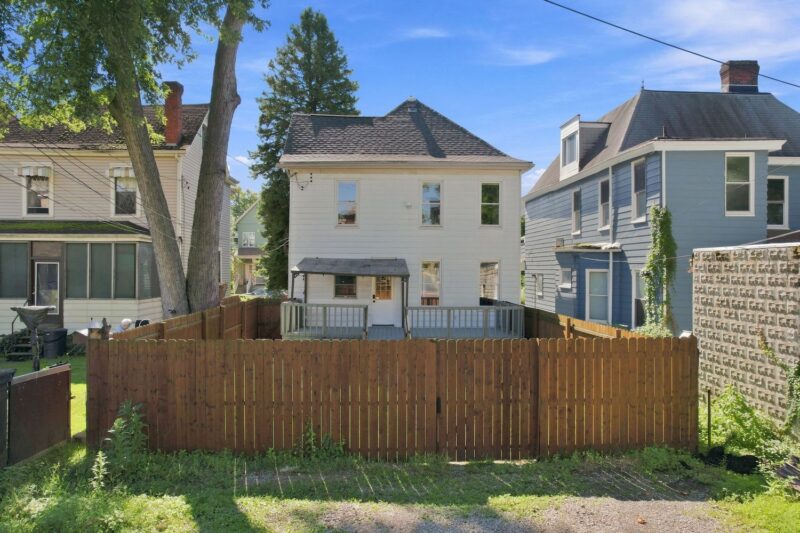 115 Cleveland AVENUE — photo 6