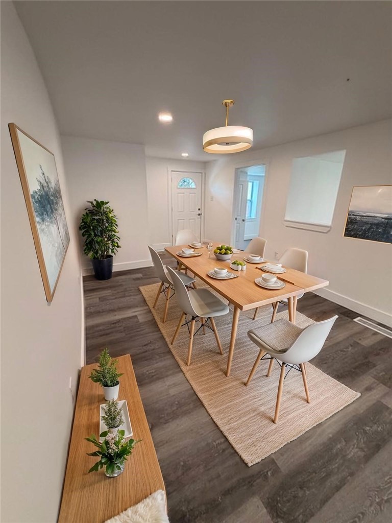 31 E Hallam Ave — photo 8